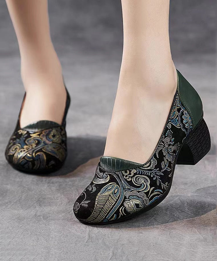 2024 New Retro Green Embossed Chunky Heels