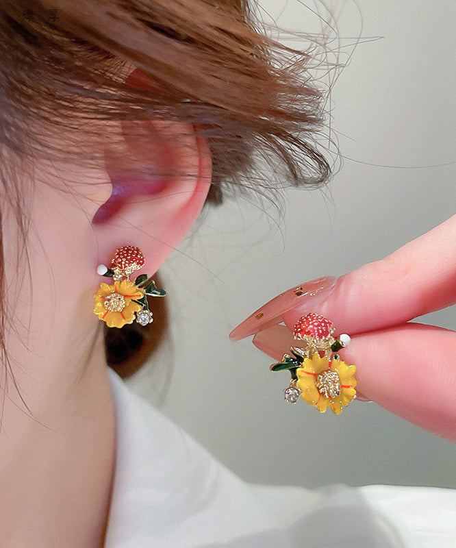 Art Yellow Alloy Zircon Pearl Drop Glaze Floral Stud Earrings