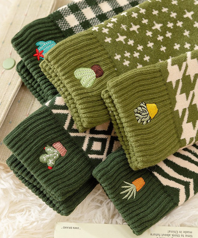 Autumn And Winter Green Embroidered Plant Warm Mid Calf Socks