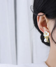 Beautiful White Copper Overgild Pearl Acrylic Floral Stud Earrings