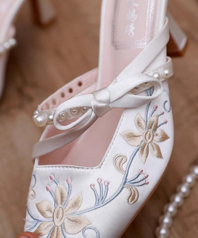 Chinese Style White Satin Embroidery High Heel Slippers