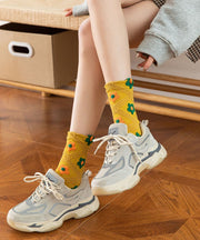 Fashion Floral Jacquard Cotton Mid Calf Socks