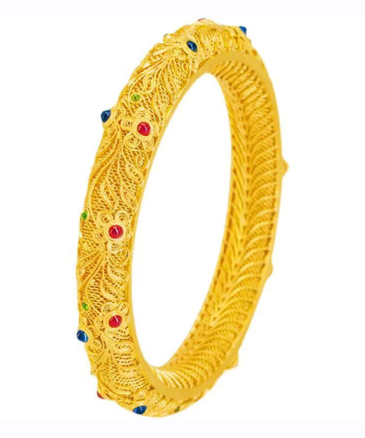 Fine Gold 14K Gold Agate Bangle