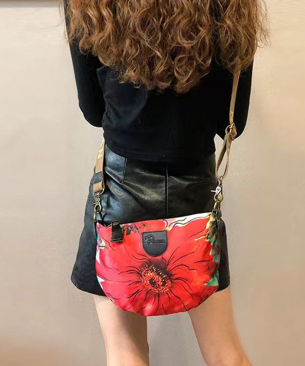 New Retro Red Print Versatile CrossBody Bag