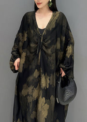 Plus Size Black V Neck Print Holiday Maxi Dress Long Sleeve