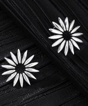 Regular White Sterling Silver Floral Stud Earrings