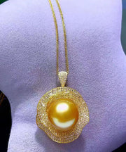 Regular Yellow 18k Gold Zircon Shell Beads Rose Pendant Necklace