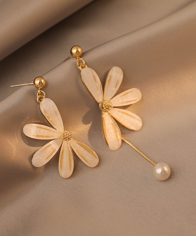 Retro Beige Asymmetricar Floral Alloy Pearl Resin Drop Earrings