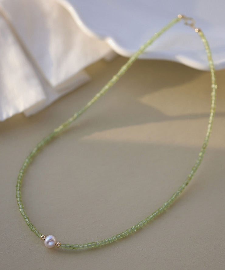 Simple Green 14K Gold Pearl Gem Stone Graduated Bead Necklace