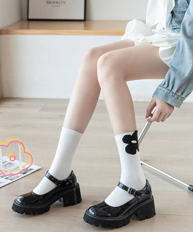 Spring And Autumn Minimalist Cotton Mid Calf Socks