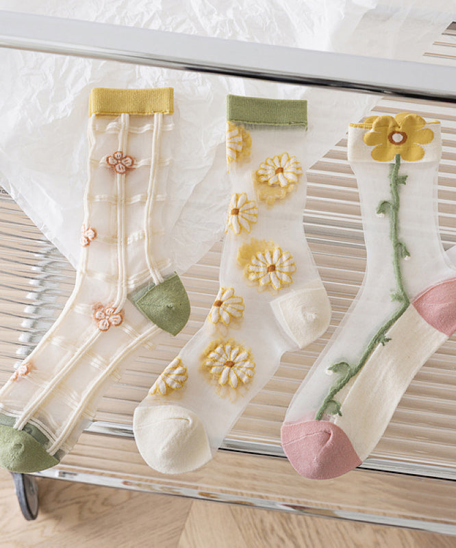 Spring And Summer Flower Embroidered Sheer Mesh Crew Socks