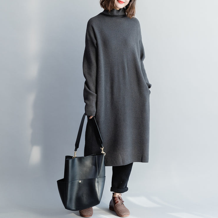 Bequemes Pullover-Kleid-Outfit Zitate hochgeschlossene Baggy dunkelgraue Baggy-Strickwaren