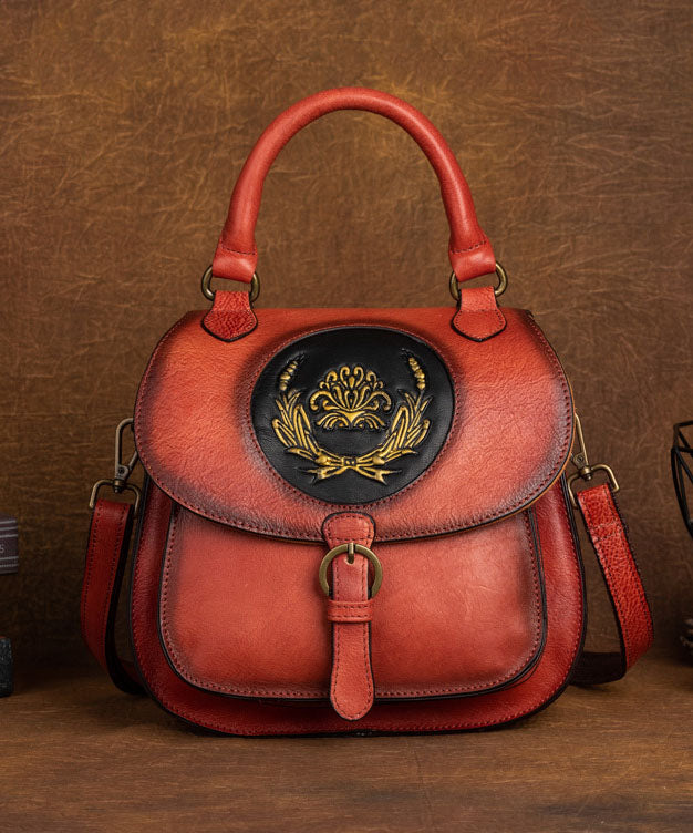 Handgemachte Kuriertasche aus Kalbsleder mit roten orientalischen Gemälden