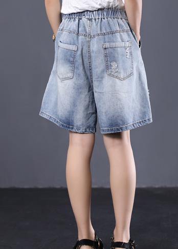 Korean version loose retro washed white Ming line denim shorts - SooLinen